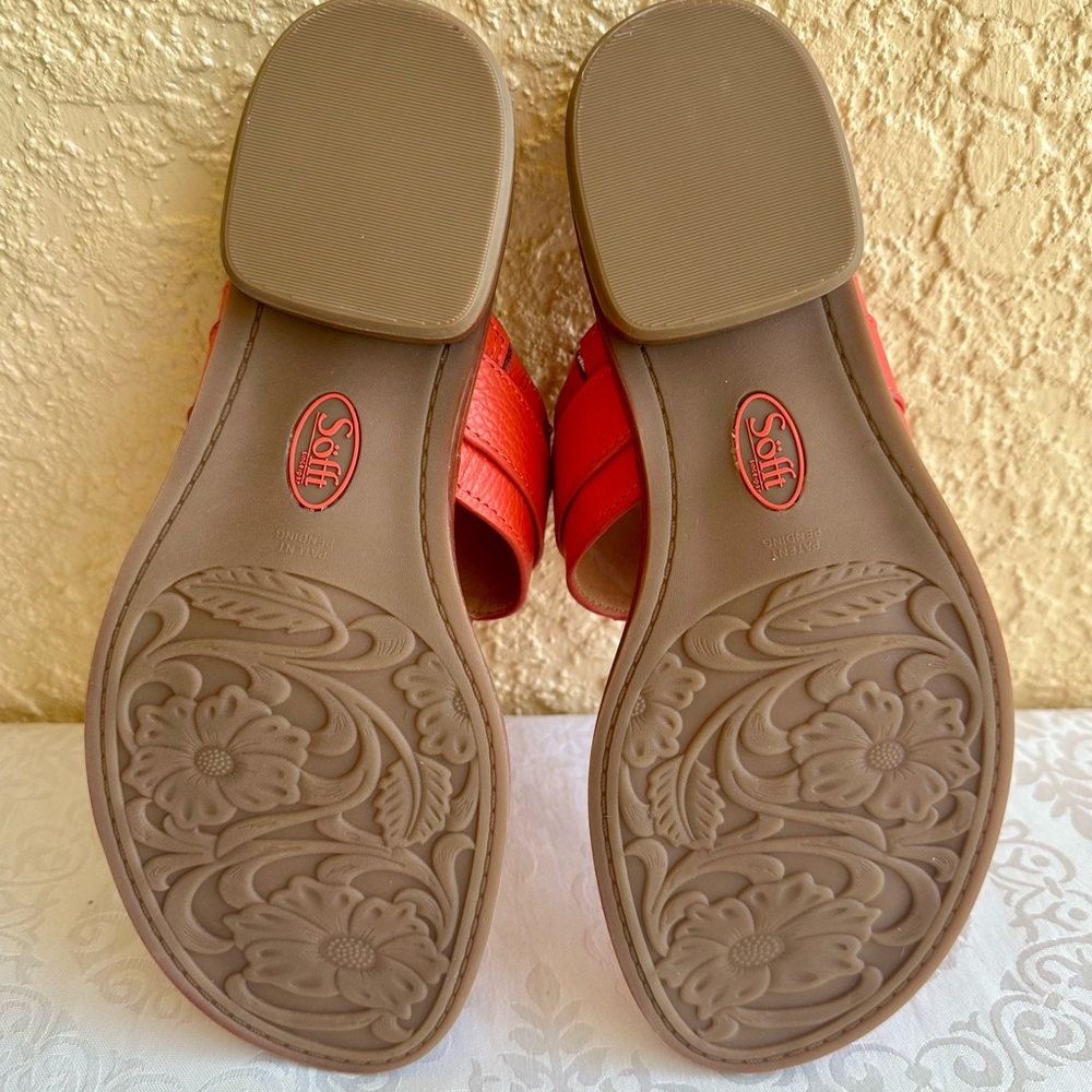 SOFFT brand orange/red sandals - Picture 5 of 6
